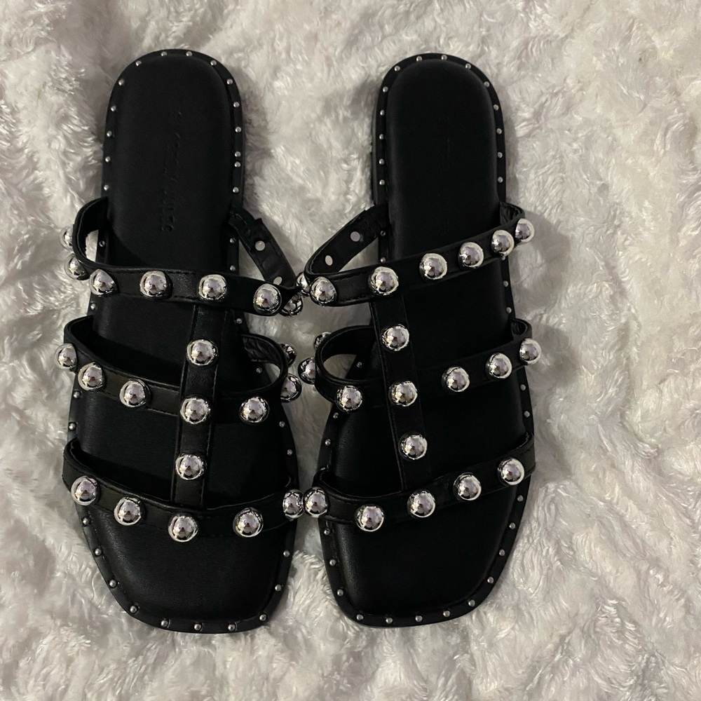 Sincerely Jules Sandals size 8